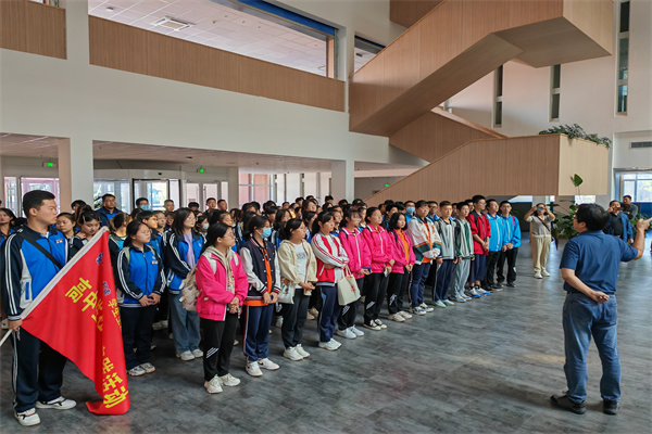 百名高中生走進中國農業大學煙臺研究院，我院啟動新一輪招生宣傳工作